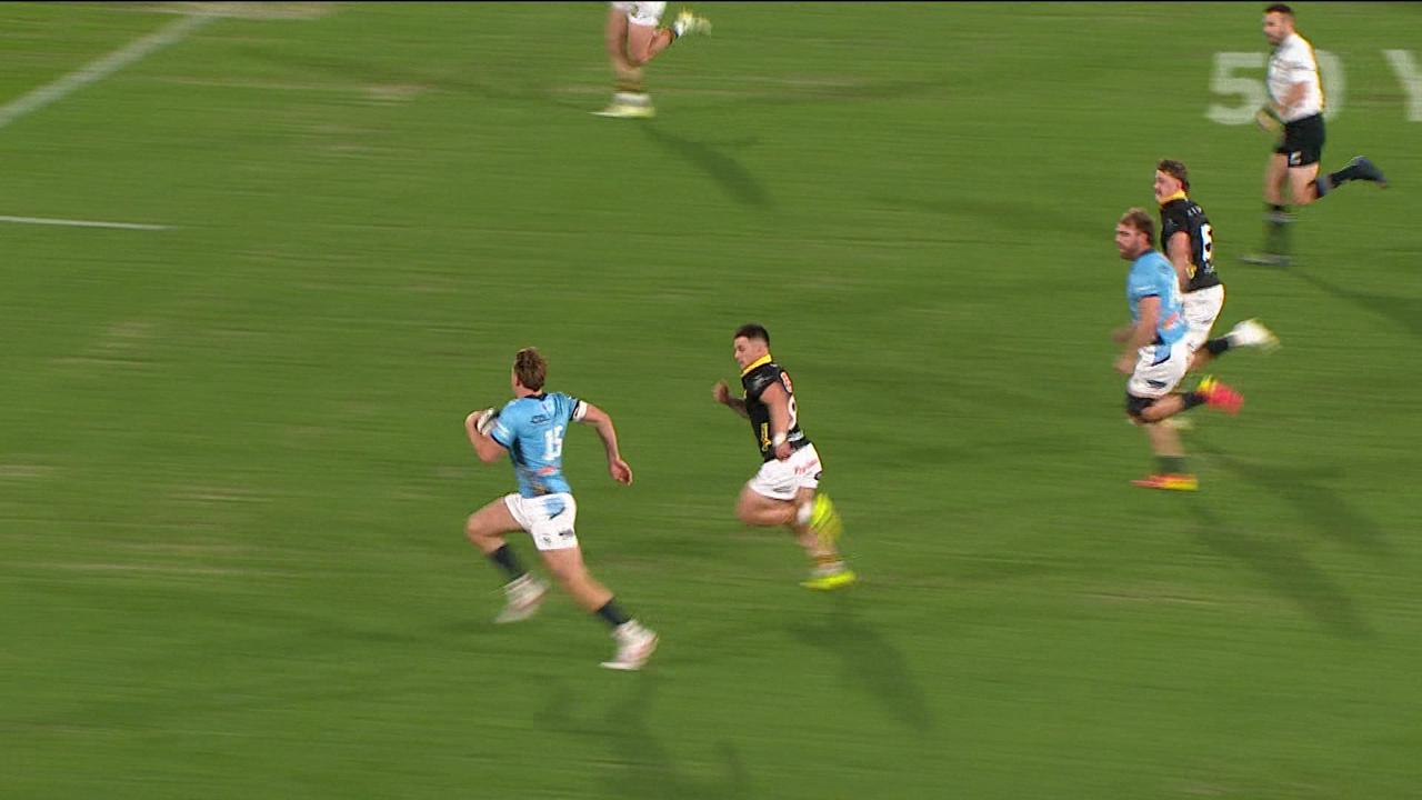Wellington v Northland