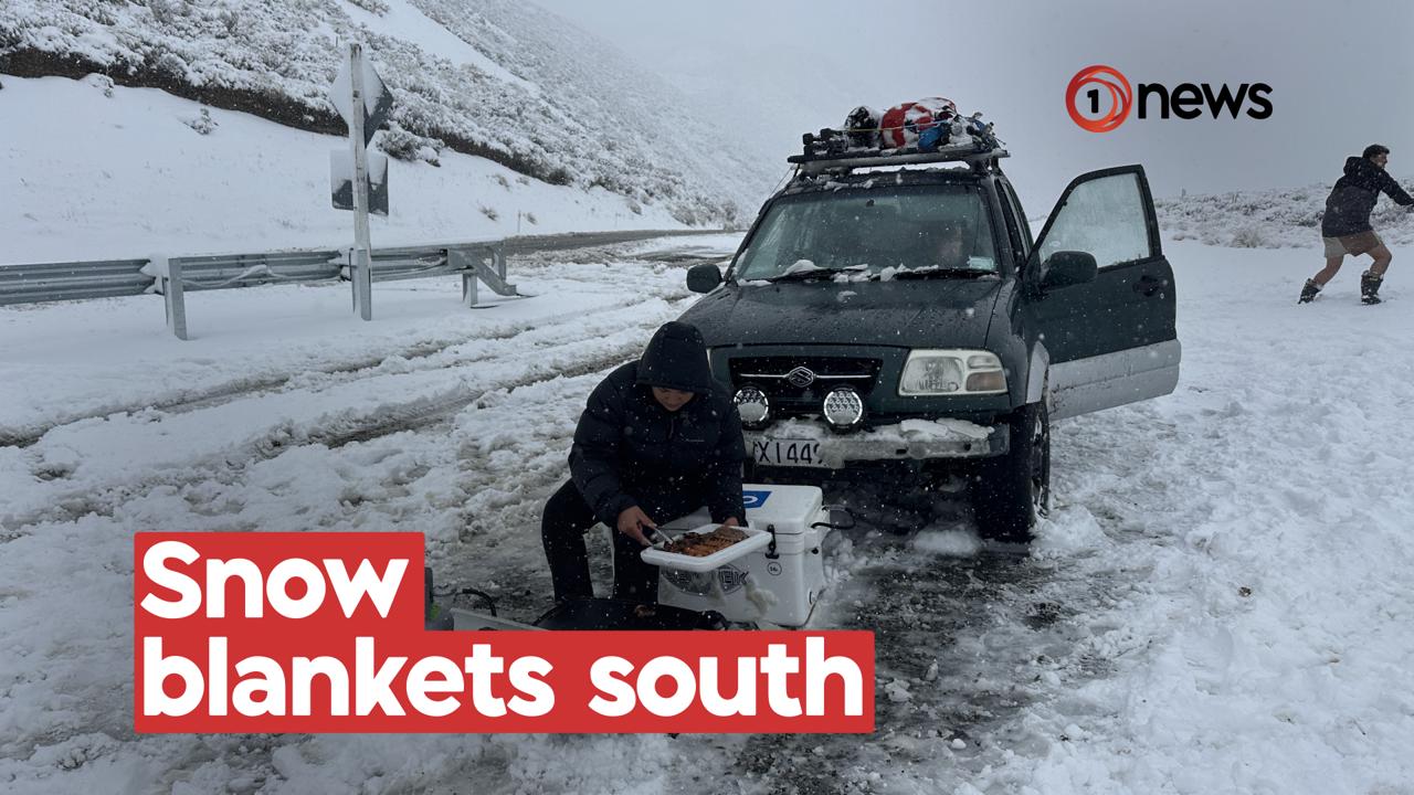 Fast-moving front turns into polar plunge as south covered in white stuff