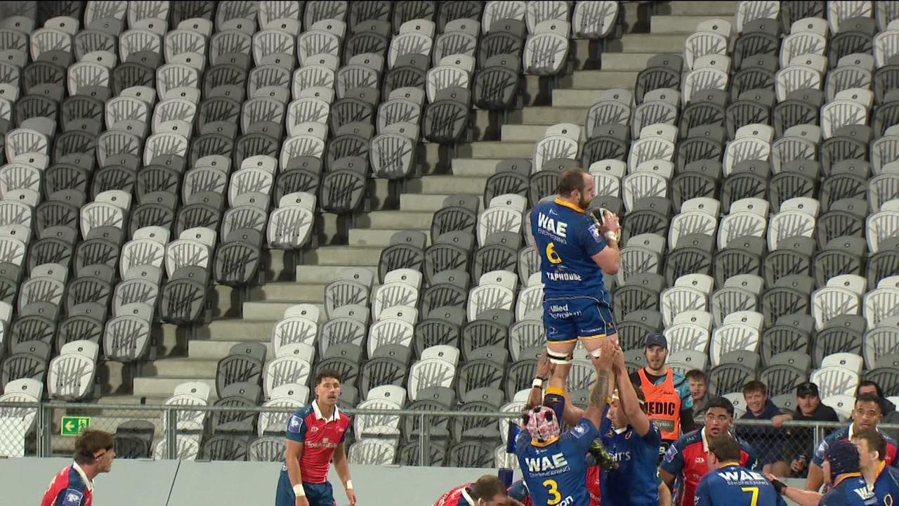 Otago v Tasman