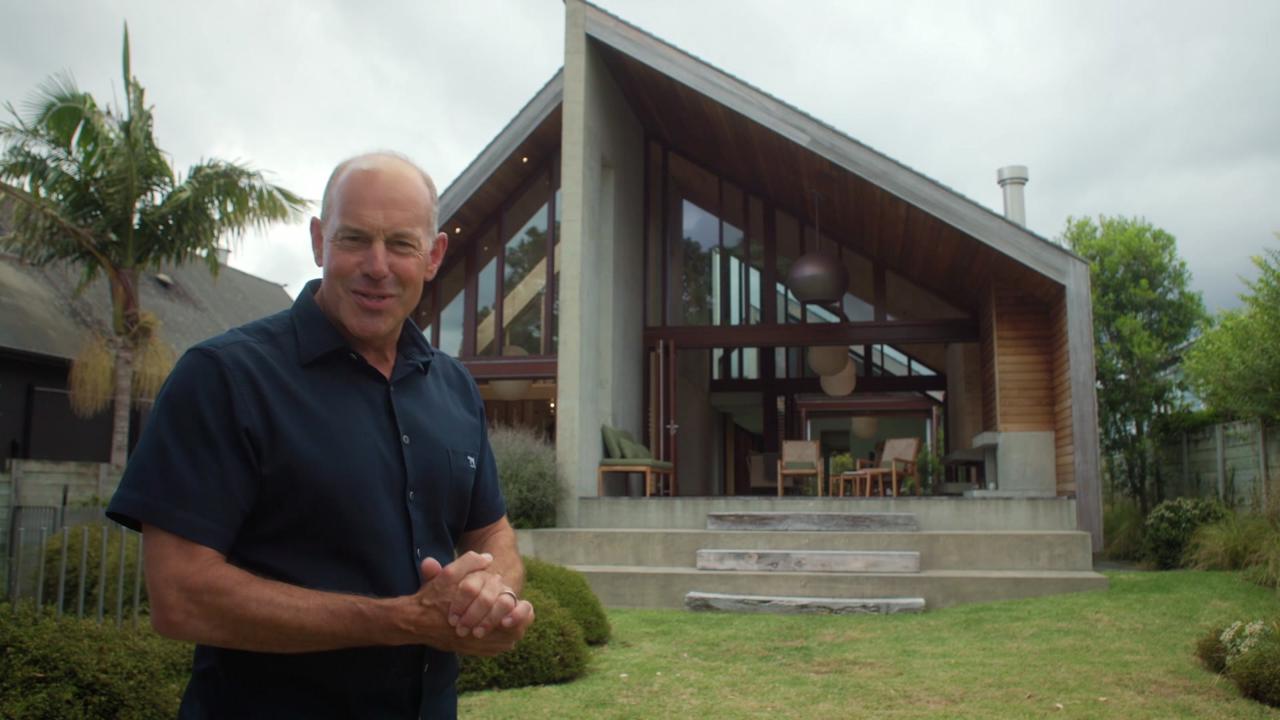 New Zealand's Best Homes With Phil Spencer 